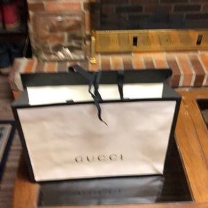 Gucci Shopping Bag